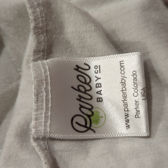 2 nursing / car seat covers from milk snob and Parker Baby Co - Picture 4 of 7